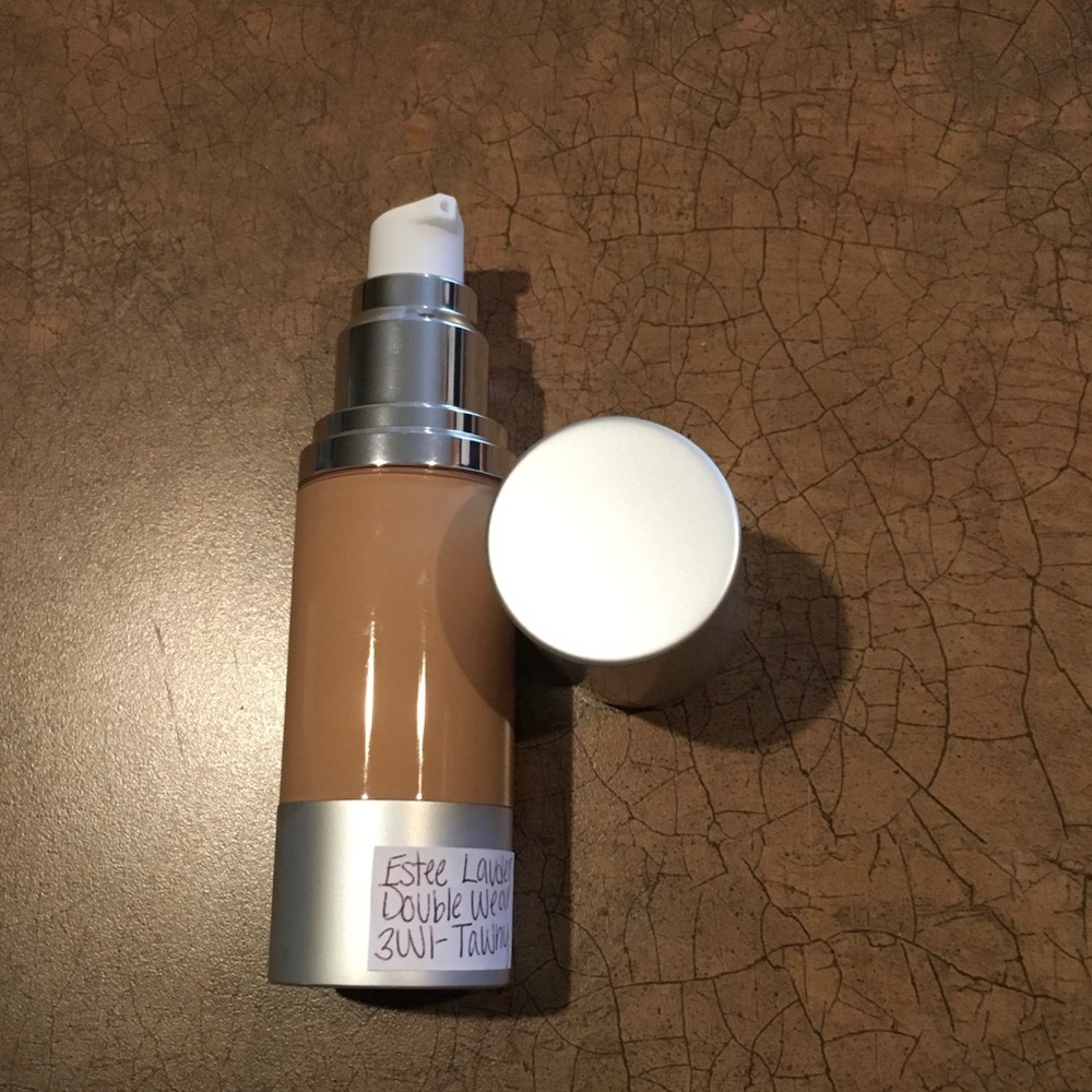 1 LEFT! Tawny by Estee Lauder - Picture 2 of 2