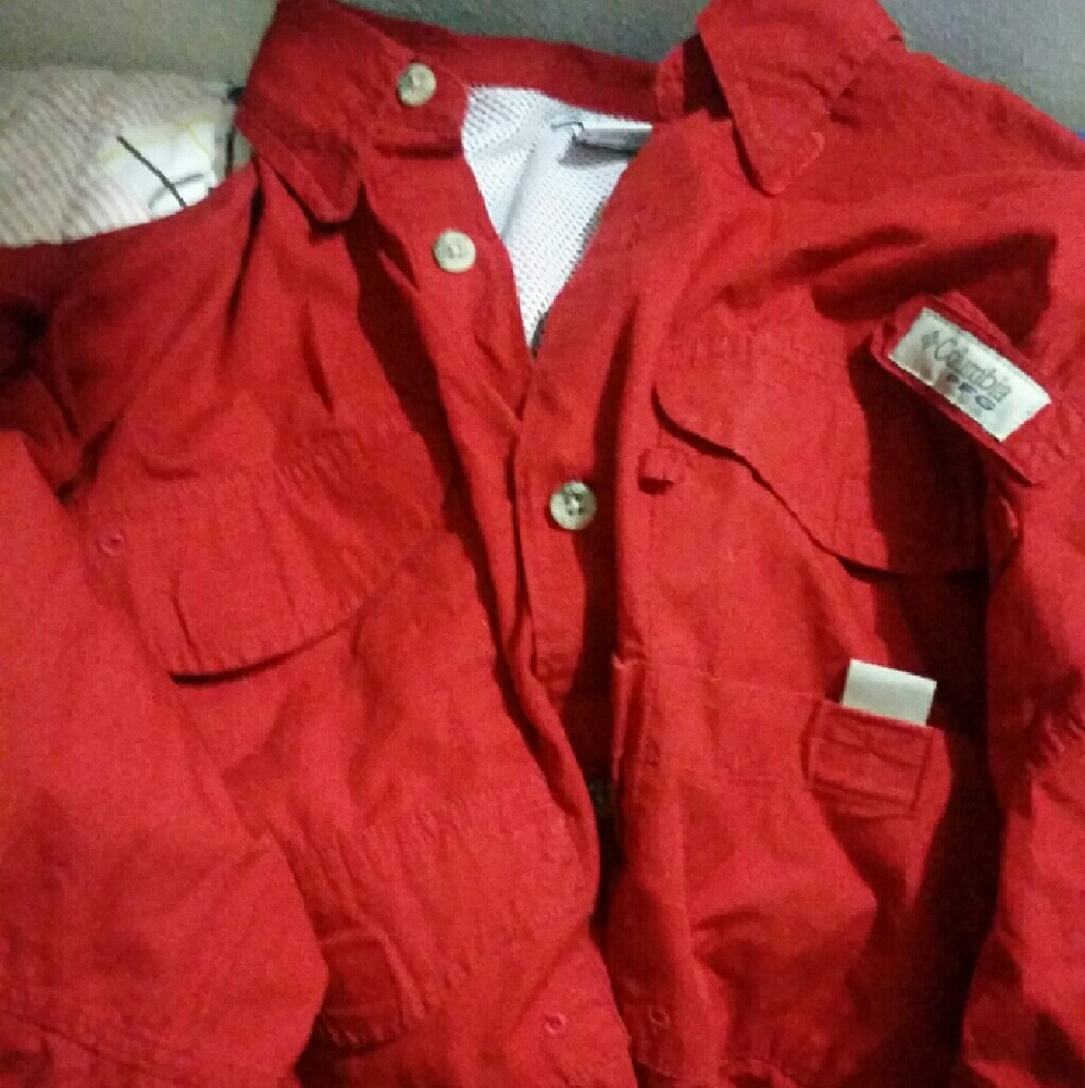 Mens Columbia shirt
