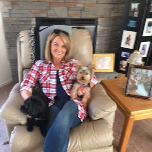 Meet your Posher, Tonya