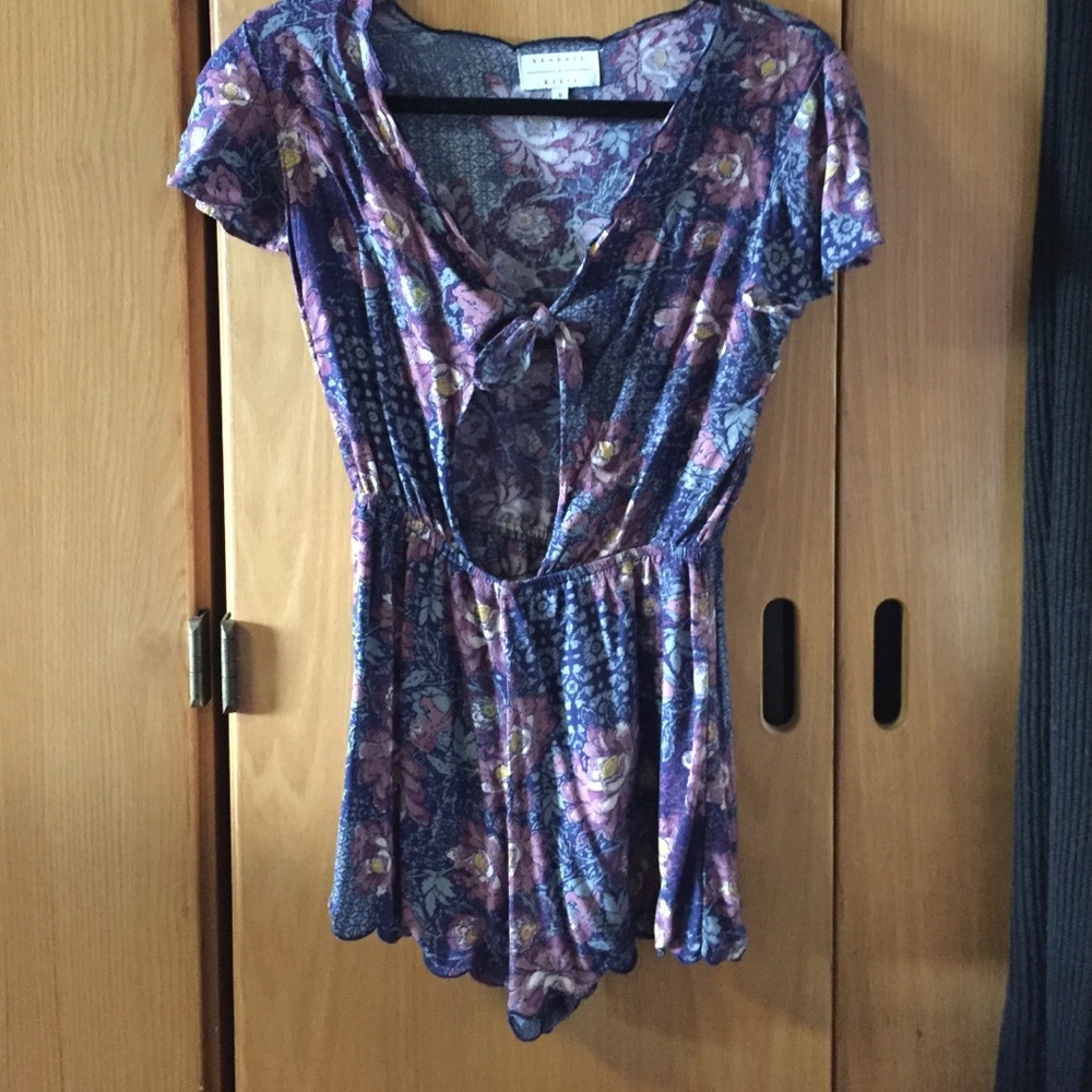 Kendall & Kylie floral romper