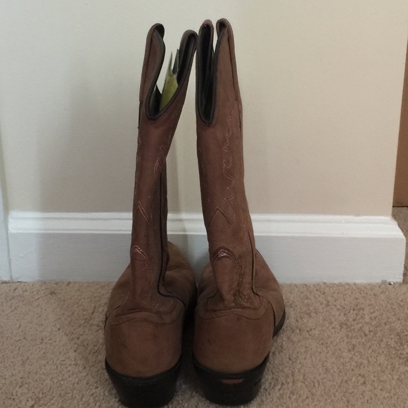 Brown Women's Cowgirl boots - Picture 3 of 3