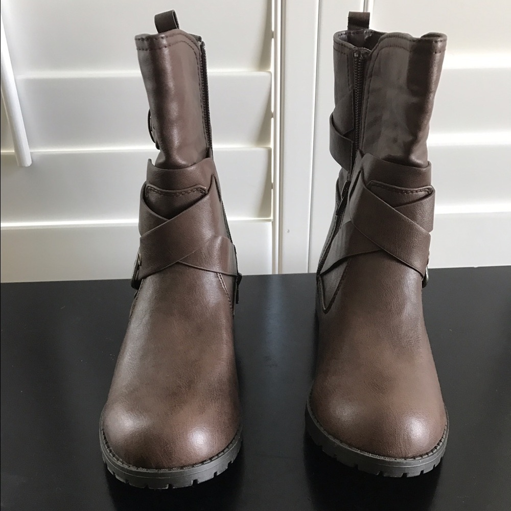 Women's boots