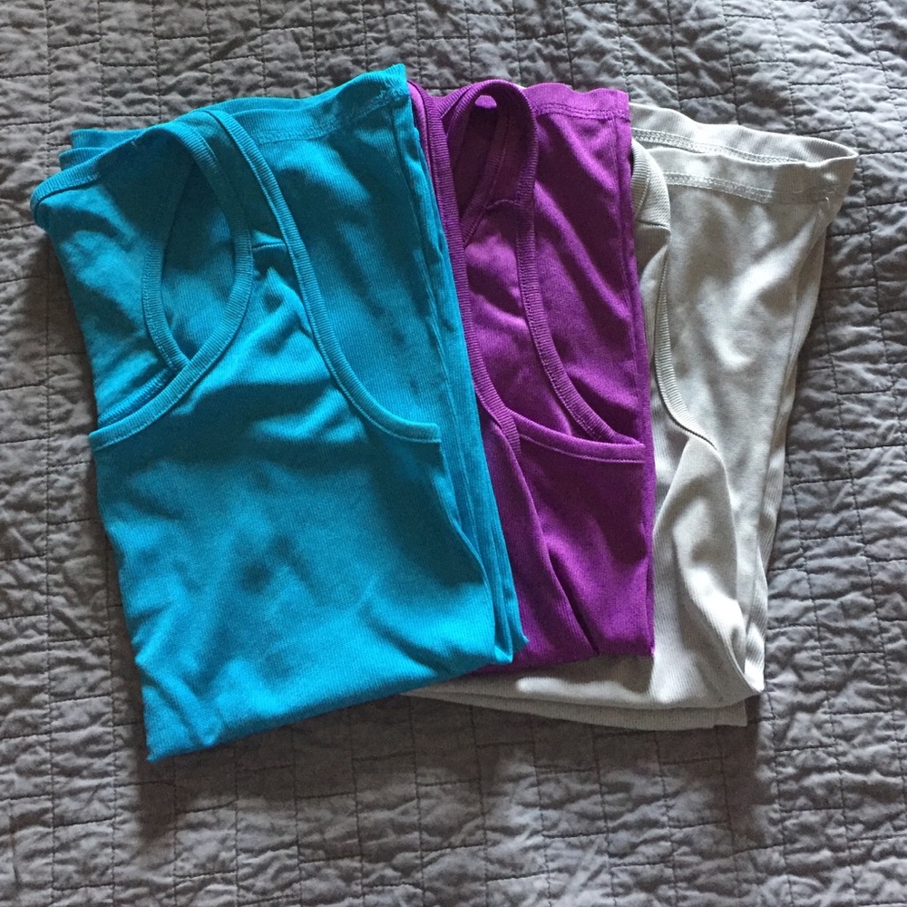 Danskin razor back workout tanks