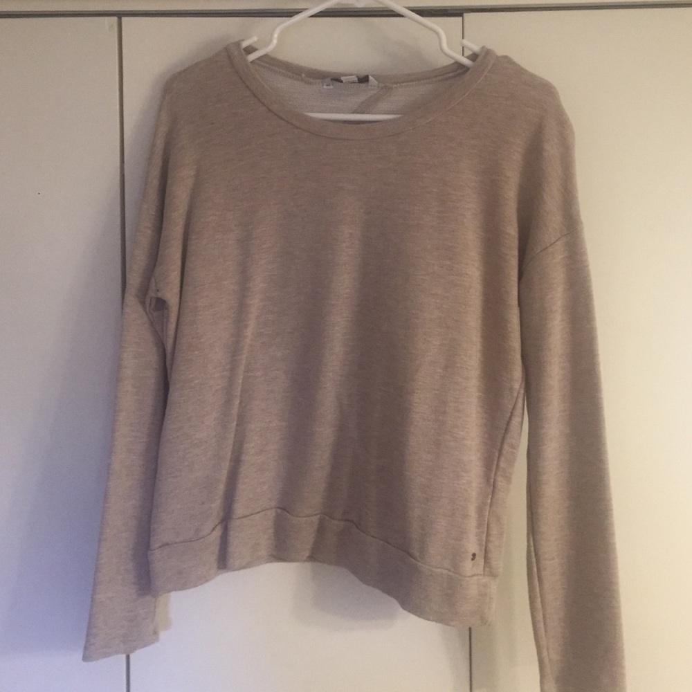 American Eagle Keyhole Back Sweatshirt Sweater