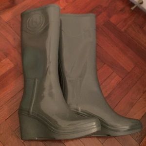 Hunter Rain Boots w/ Wedge Heel