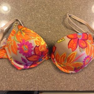 Victoria's Secret 34 c push up bra