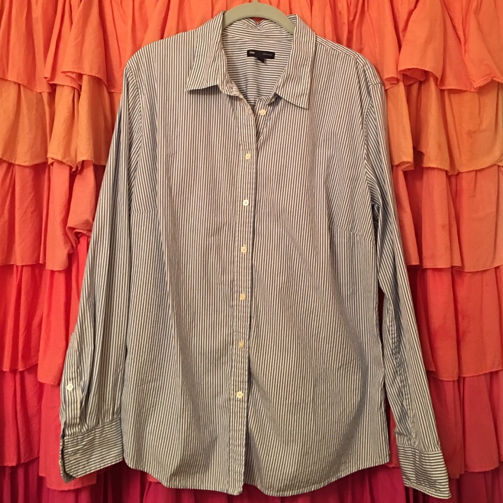 GAP brand XL blue and white striped button down