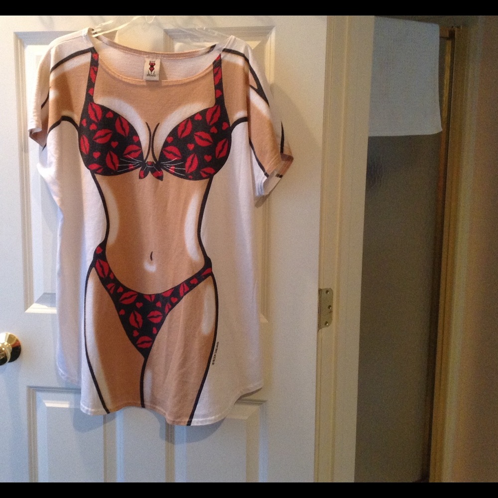 Just a fun t-shirt cover-up!