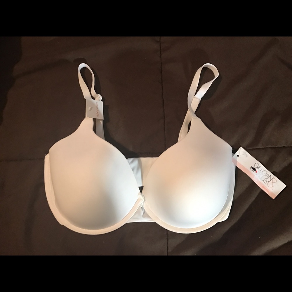 Demi Bra