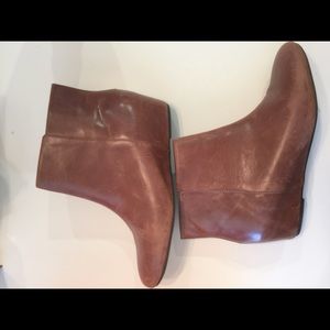Cute Nine West booties. Perfect brown! Wore once.