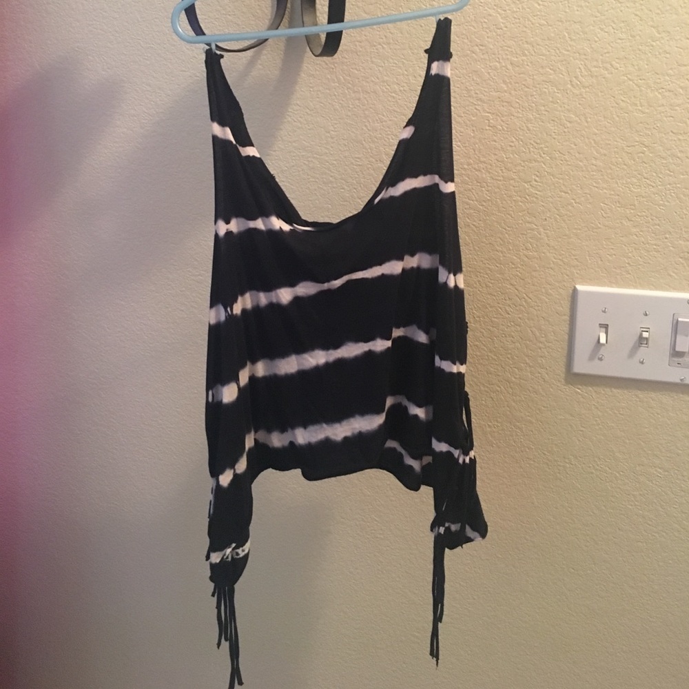 Cute fringe tie dye half top