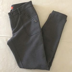 gray-houndstooth pants