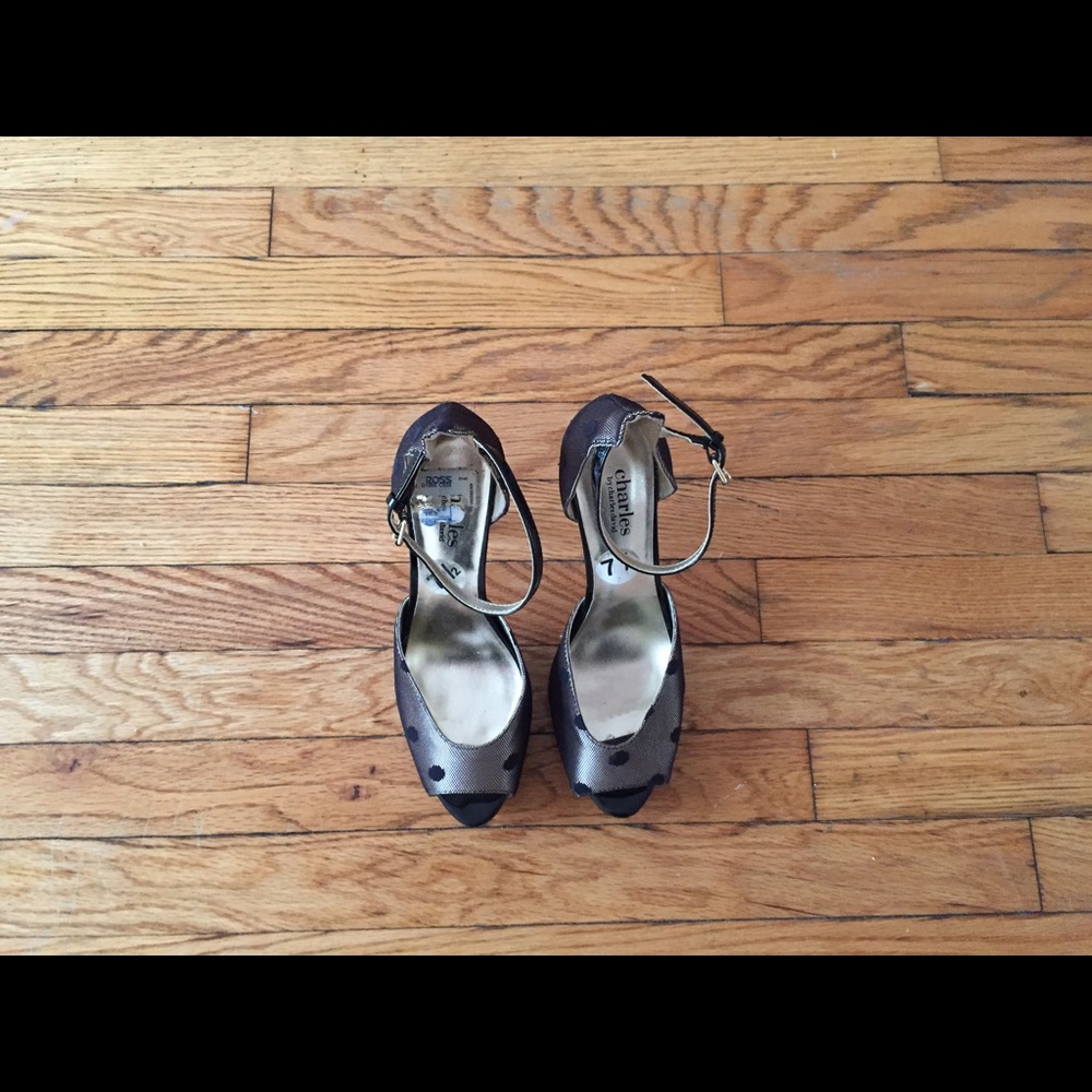 CHARLES BY CHARLES DAVID POLKA DOT PEEP TOE HEELS