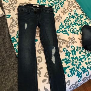 Hollister jeans - worn 1 time - like brand new