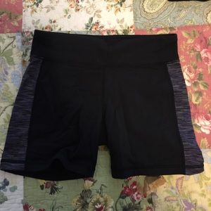 Athleta yoga shorts