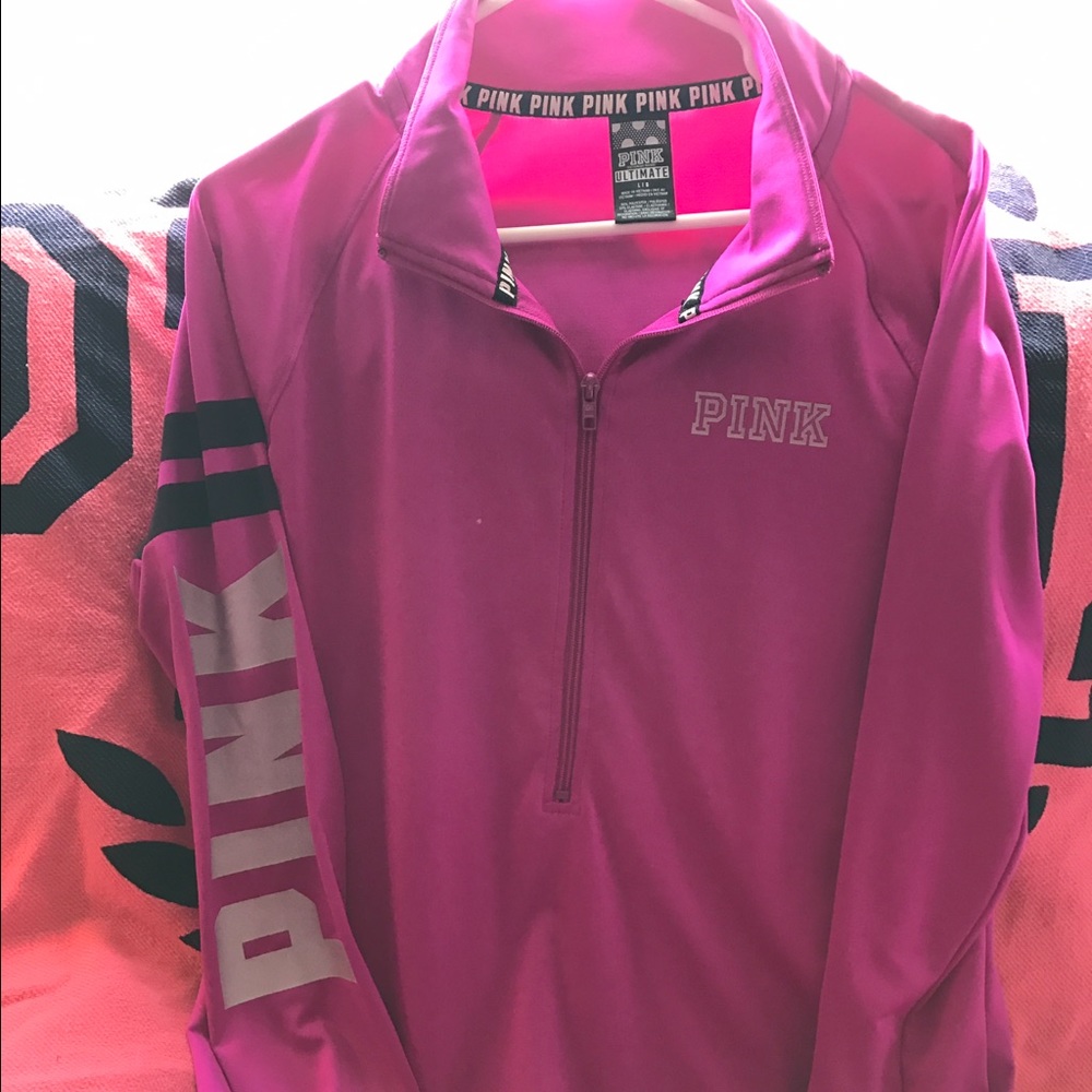 Vs pink ultimate deep zip NWOT