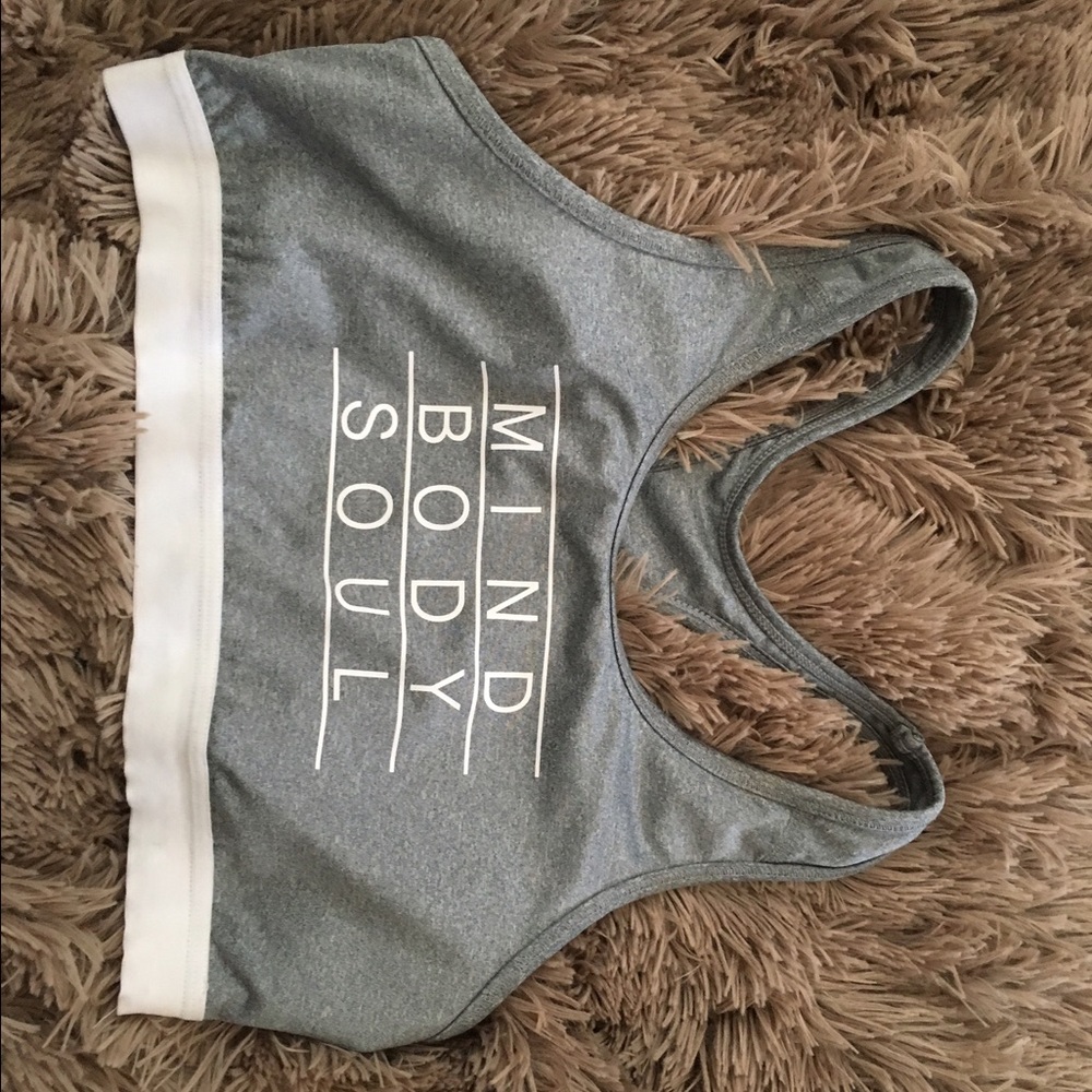 Sports bra