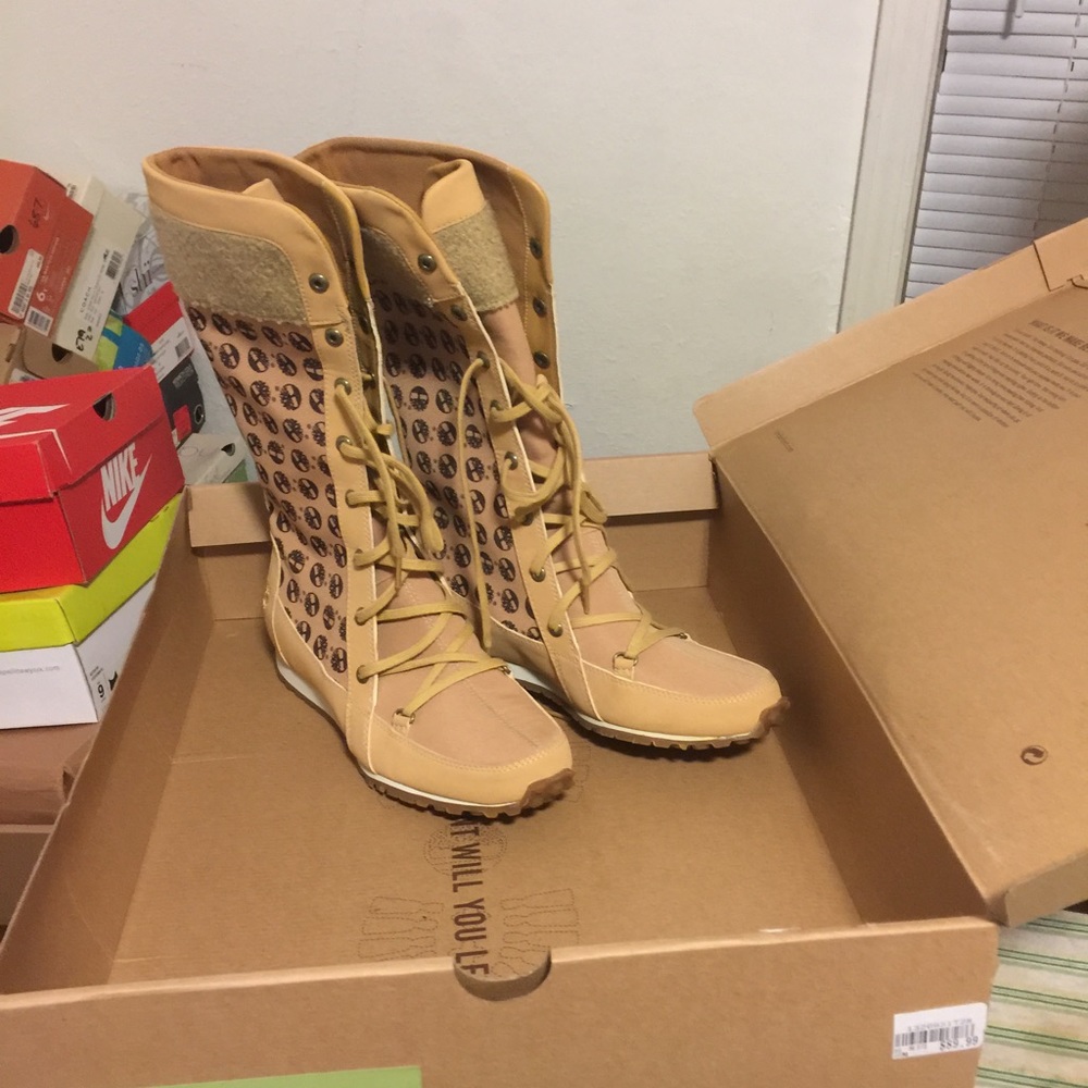 Ladies timberland boots