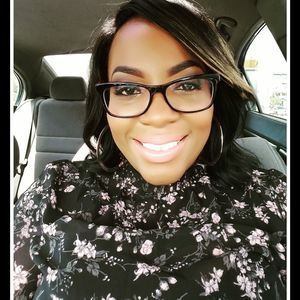Meet your Posher, Shameka