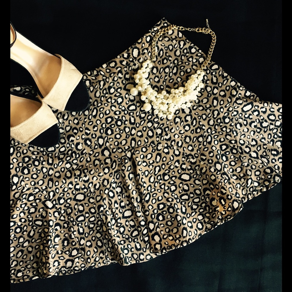 Audrey 3+1 - Cute Leopard Print Flounce Skirt - S