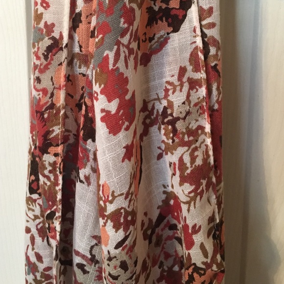 Scarf - Picture 2 of 3