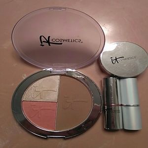 IT Cosmetics lot