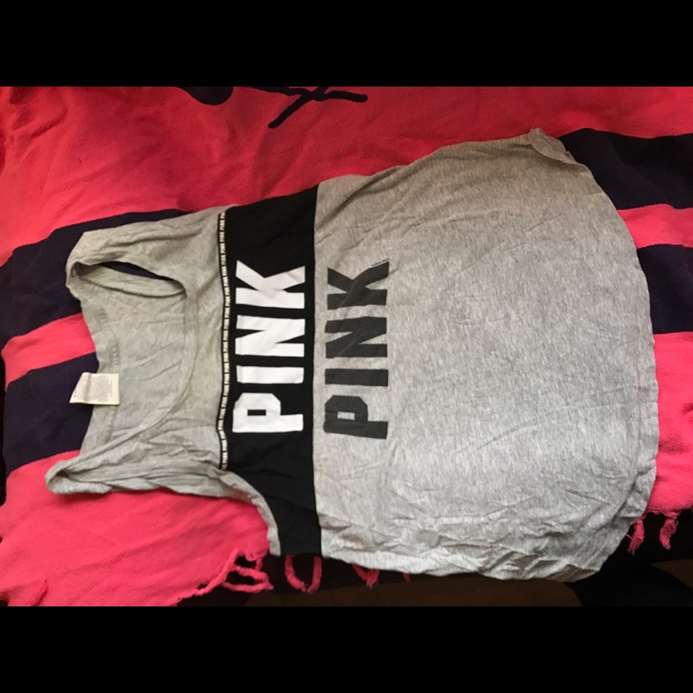 Vs pink tank