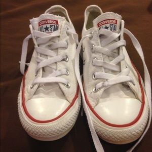 Low Top White Converse