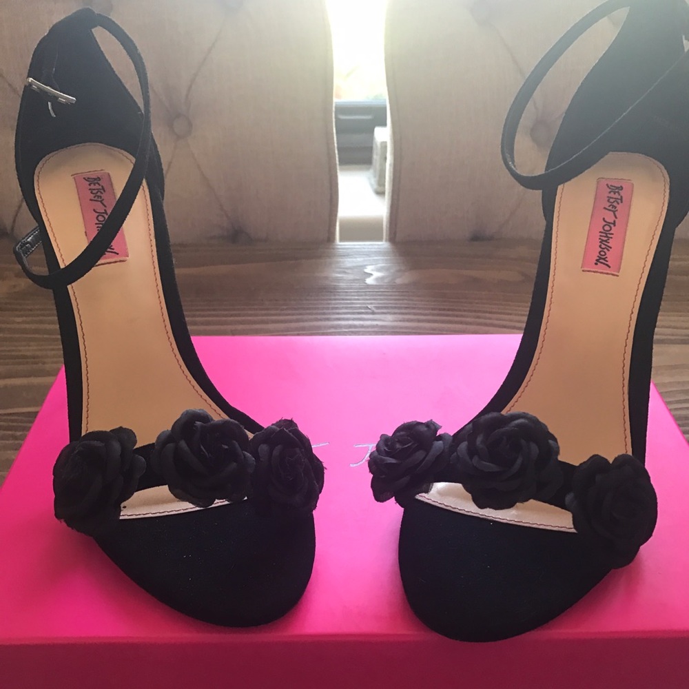 Betsey Johnson rose petal sandals