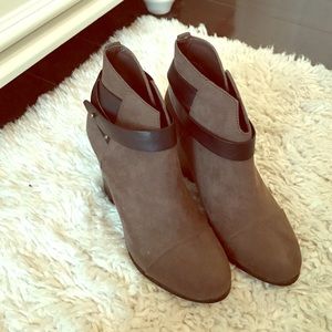 Forever 21 booties