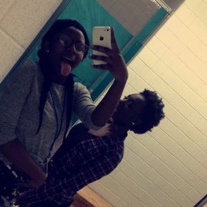 Meet your Posher, Tonya