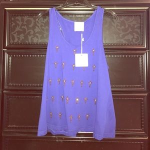 Beautiful cross tank top 😍