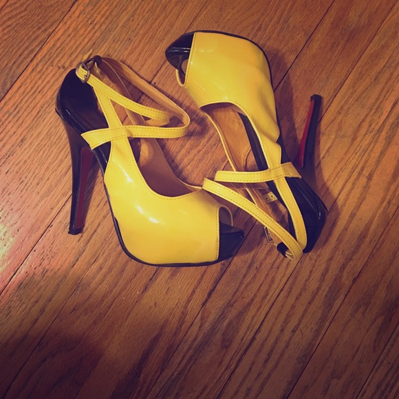 Heels - Picture 1 of 1