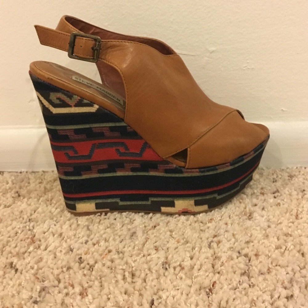 Steve Madden wedges