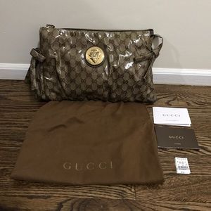gucci hysteria clutch