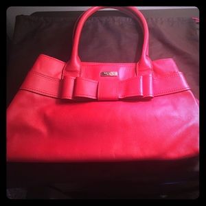 Kate Spade VillaBella Avenue Elena Bag in Poppy
