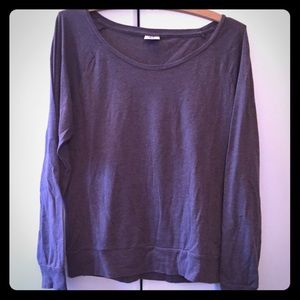 :vs pink: long sleeve grey tee