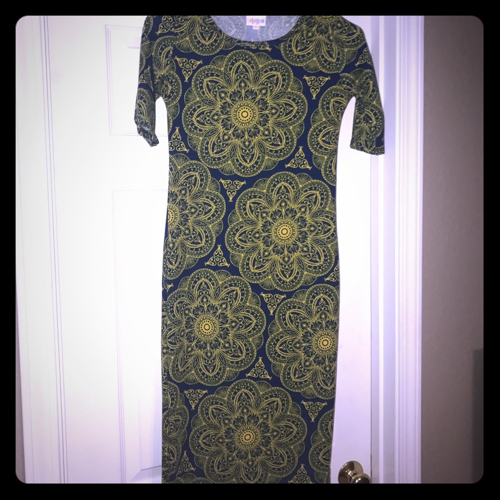 LULAROE xxs Julia