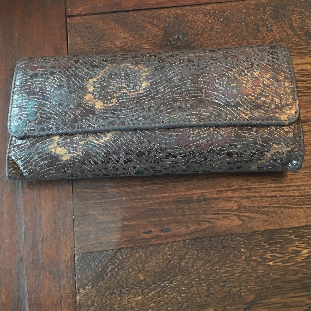 Multi color metallic hobo wallet