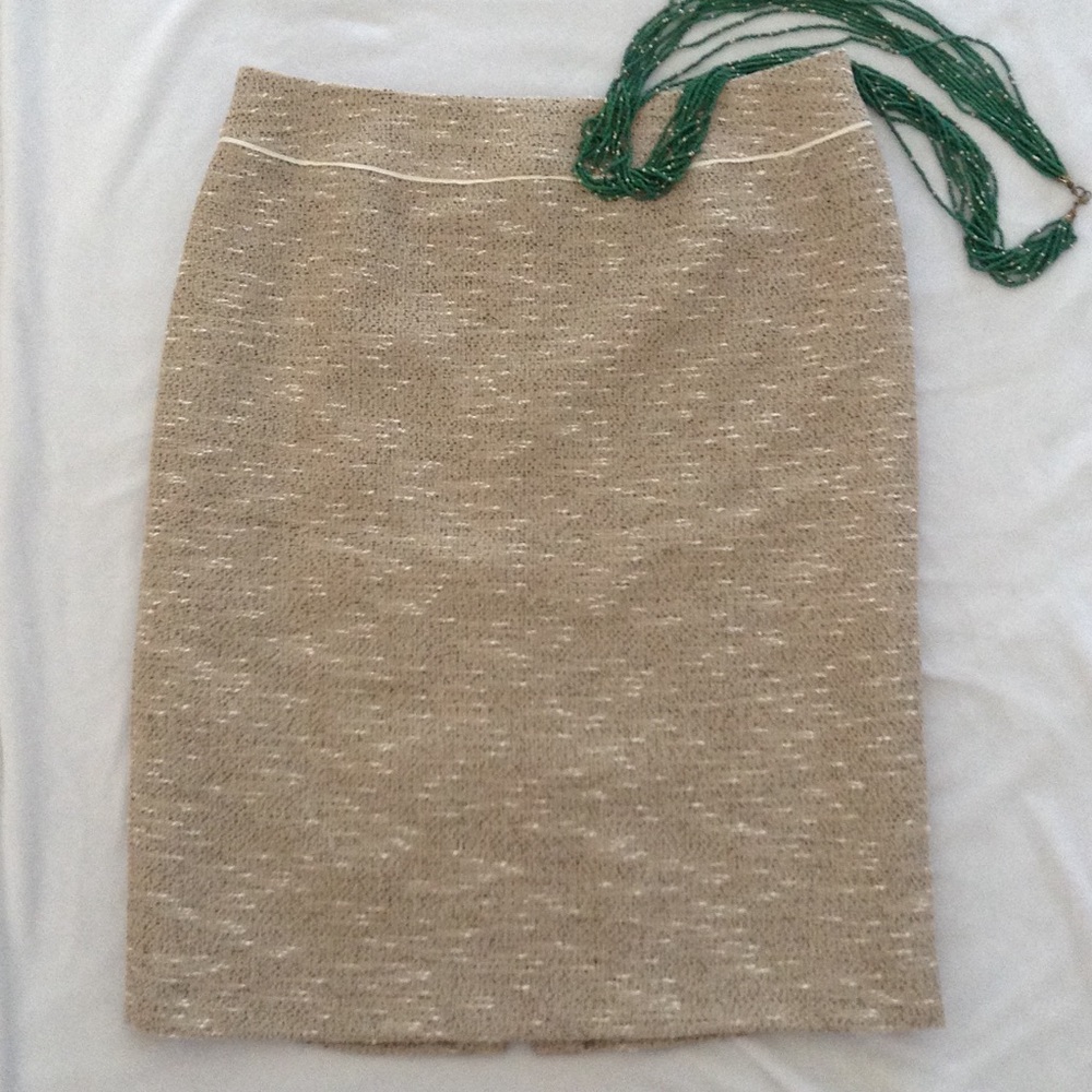 Tahari pencil skirt 6 NWT beige white black gold - Picture 1 of 3