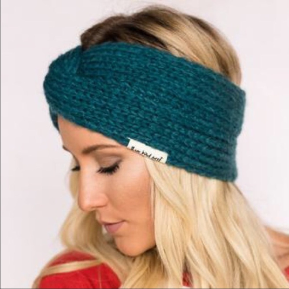 🎉🎊SALE🎉🎊3 bird nest headband limited time only