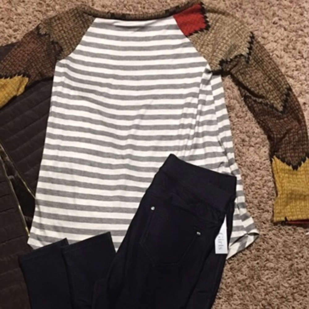 Gray stripped chevron print tunic