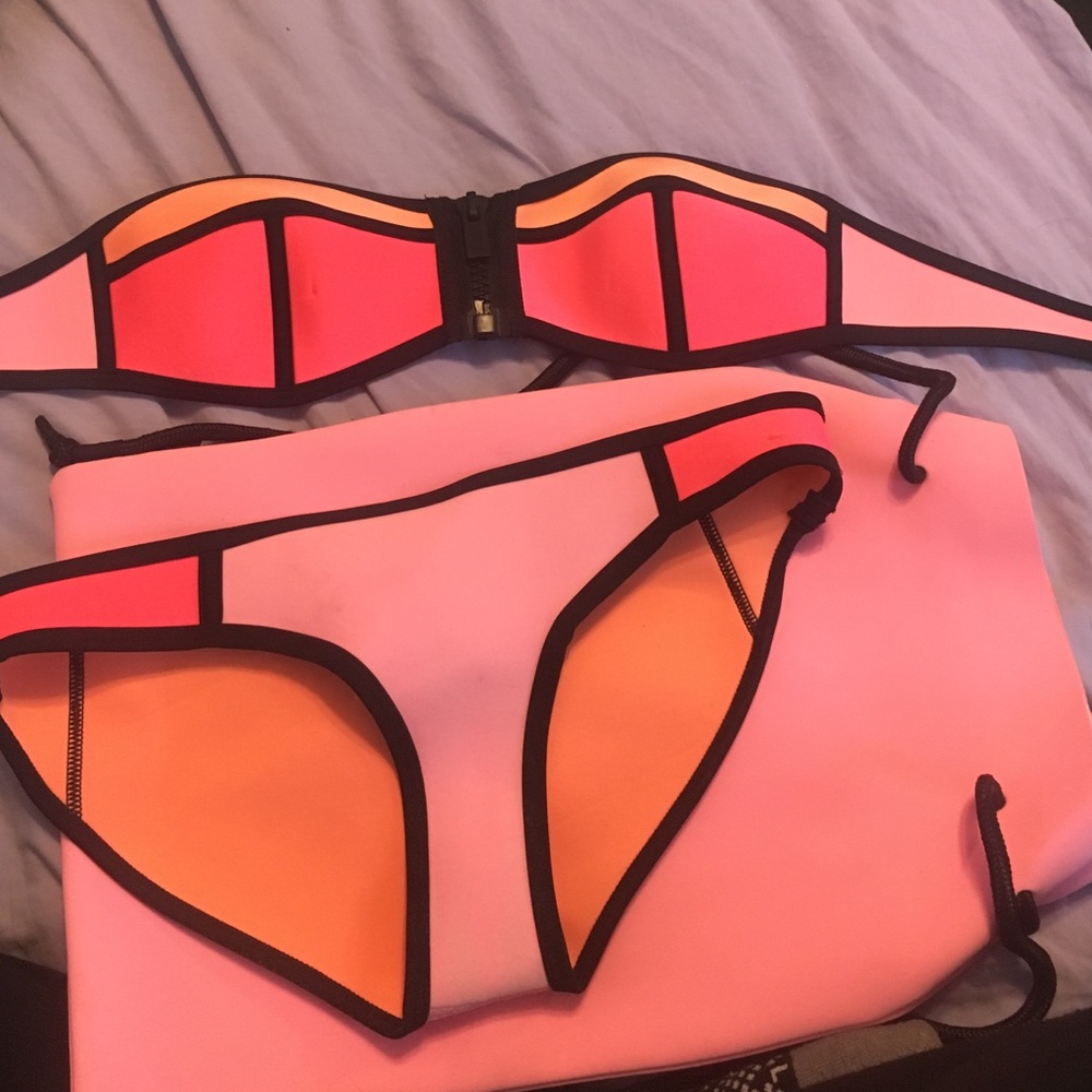 TRIANGL BIKINI strapless authentic