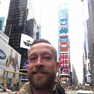 Meet your Posher, Dustin