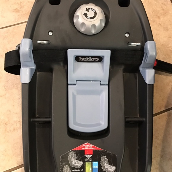 Peg Perego infant seat plus 2 bases - Picture 3 of 3