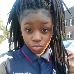 Meet your Posher, Shannel