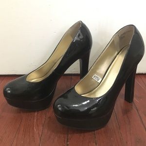 Black patent heels