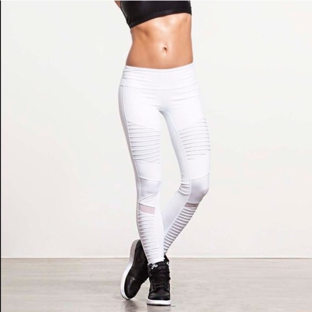 Alo Yoga White Motto Leggings xxs!