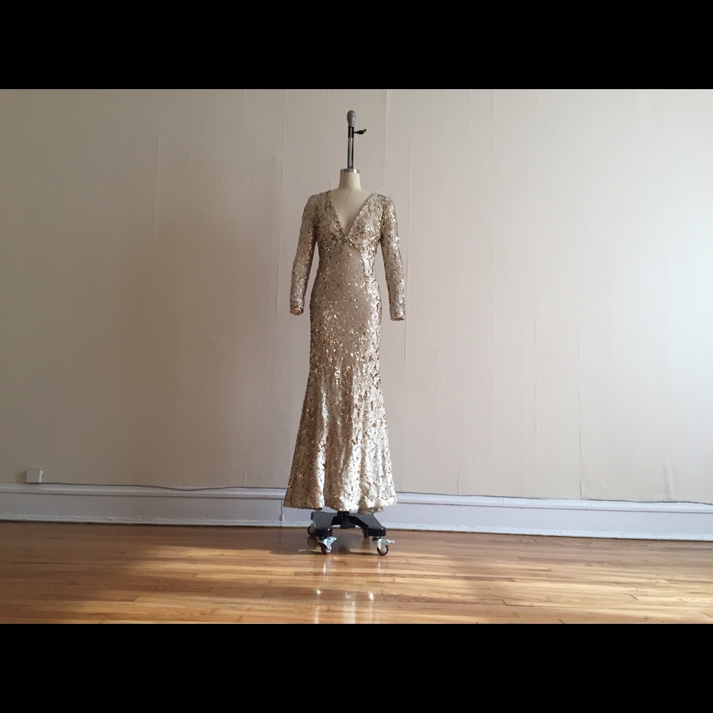 AKIRA SEQUIN PROM DRESS/GOWN