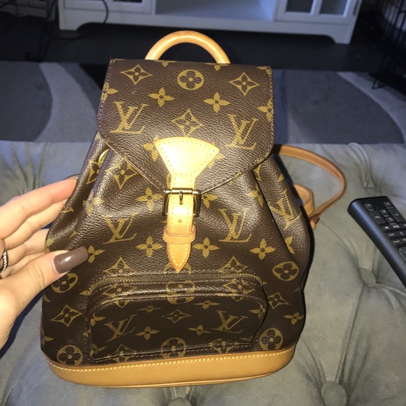 lv montsouris pm backpack